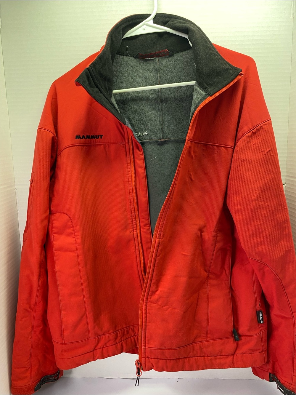 Mammut Red Ski/Snow Jacket with Black Liner